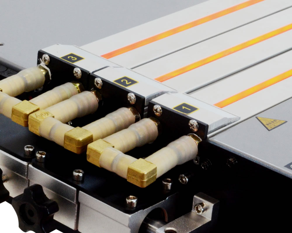 Three heatings could work at same time,improves the working speed